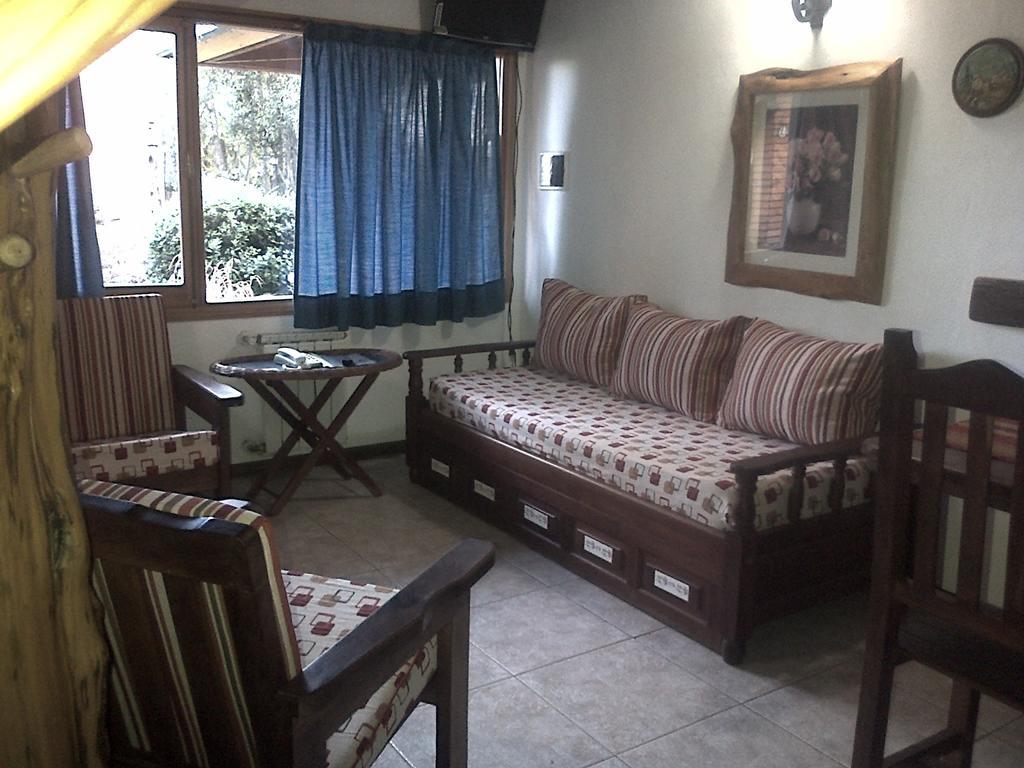 Apart De La Plaza Villa La Angostura Exterior photo